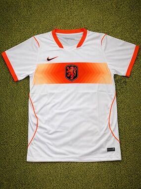 🔥 Netherlands 2026 Away Jersey – White/Orange – Brand New w/ Tags 🔥